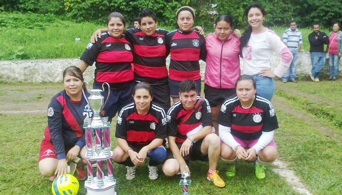 200412chicas2 200412chicas2