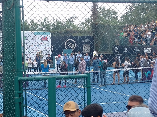 230521tenis5