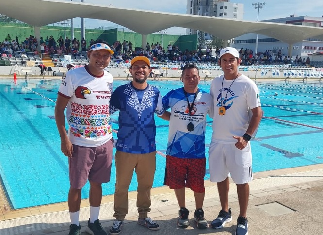 231211natacion1