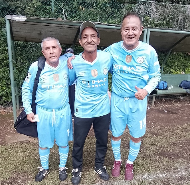 241122ducla2