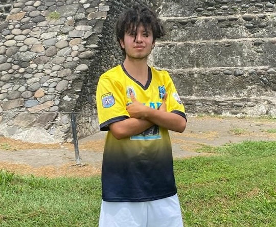 El “Yoyito” Cortés volvió a obtener un título de goleo.