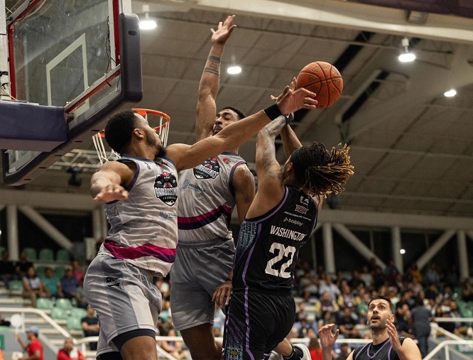 Cerrado fue el segundo duelo de la serie entre Halcones y Gambusinos.